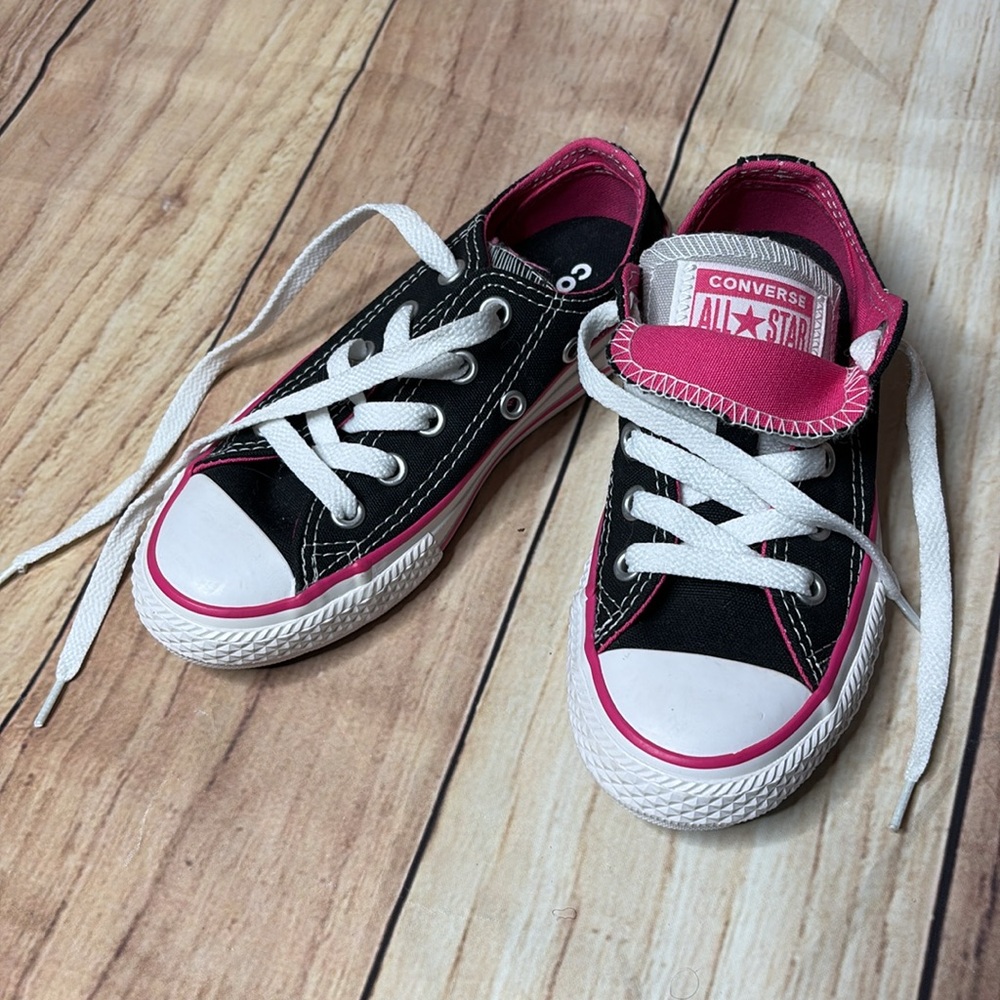 CONVERSE ALL STAR Low Top Tie Laces Double Tongue Black & Pink Toddler Size 11